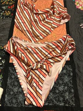 Victoria's Secret Pink, Coral & Cream Striped Bikini Set- Excellent Condition